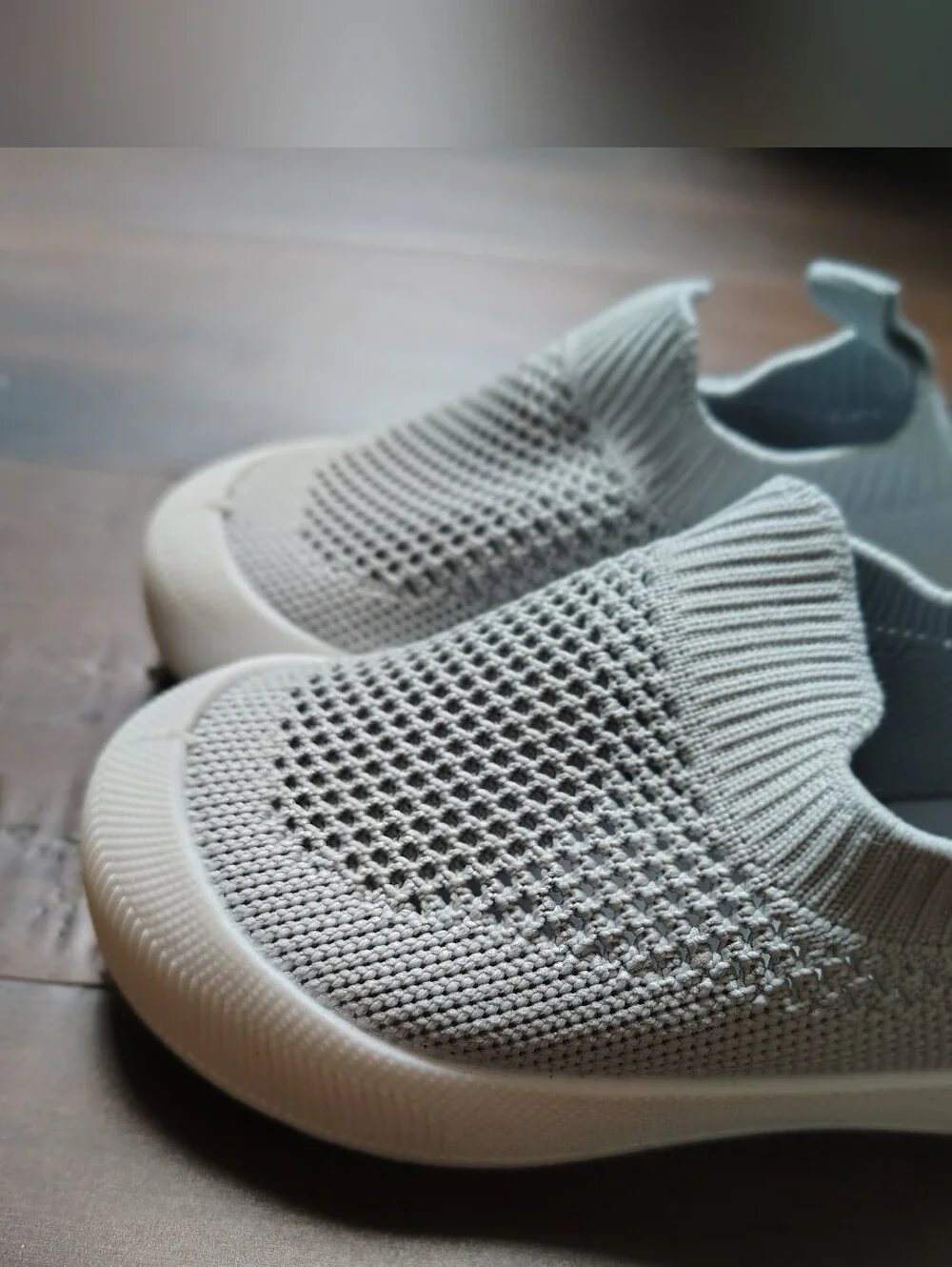 Kids Knit Slip-On Sneakers in Light Gray